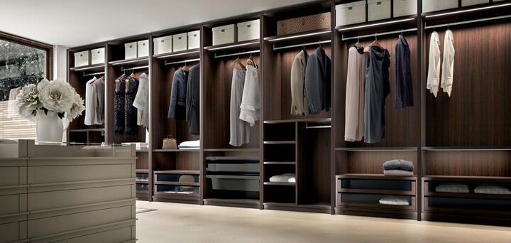 WD 58 Walk-in closet