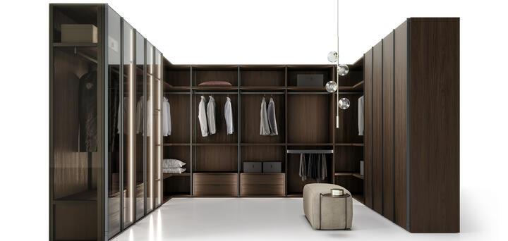 Luxury Walk-in Closet